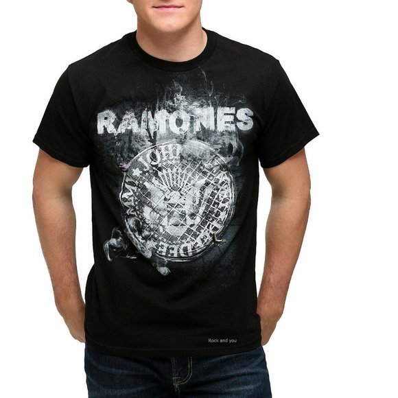Ramones NYC CBGB Bowery Manhole Seal Logo punk rock Official T-Shirt XL NWT - Picture 1 of 2